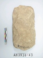 藏品(大型舌刃打製石斧)的圖片